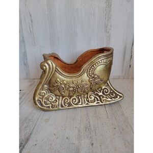 Vintage golden ceramic sleigh mistletoe Xmas home decor Santa Claus